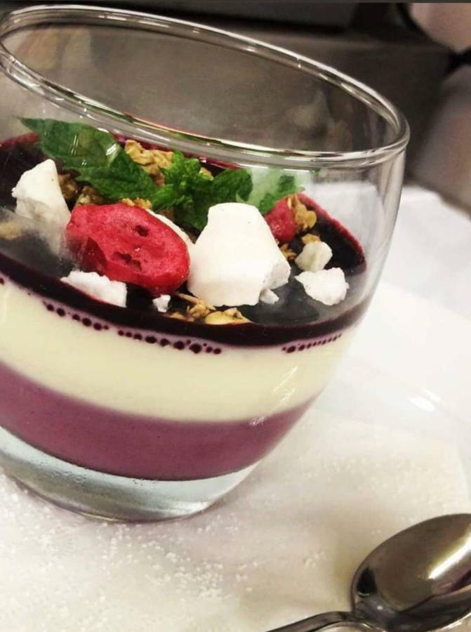 Mellon Country Inn Hotel أوماغ المظهر الخارجي الصورة